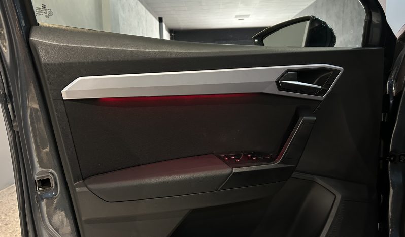 
								Seat Arona FR full									