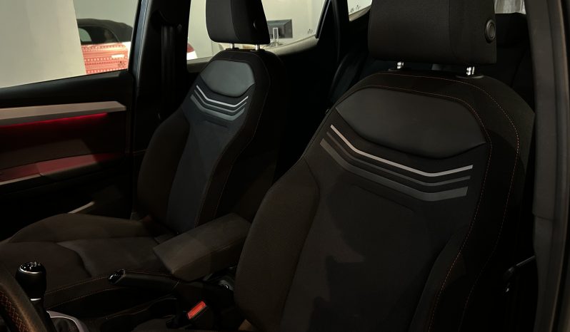 
								Seat Arona FR full									