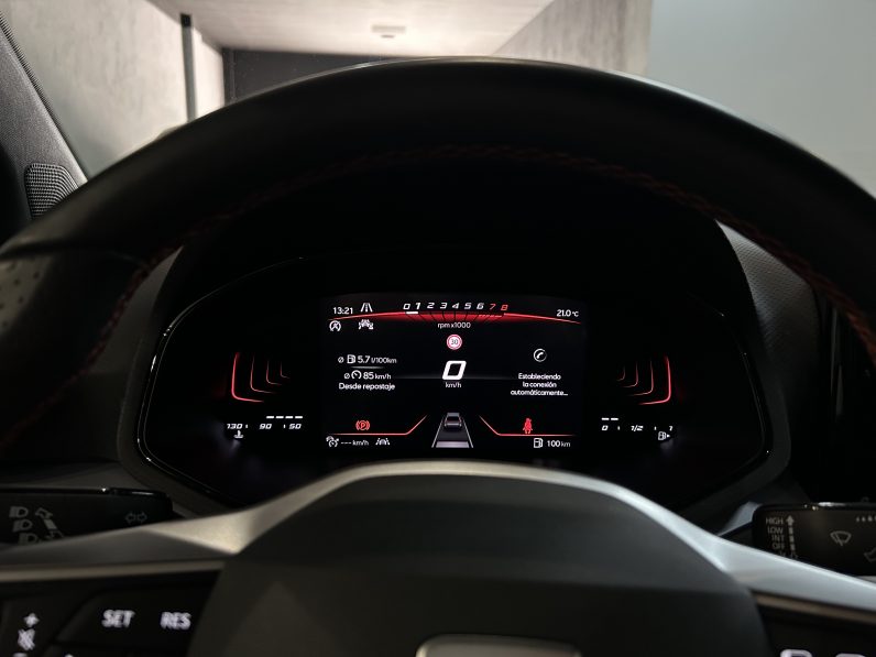 
								Seat Arona FR full									