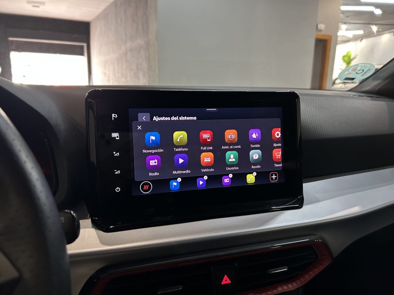 
								Seat Arona FR full									