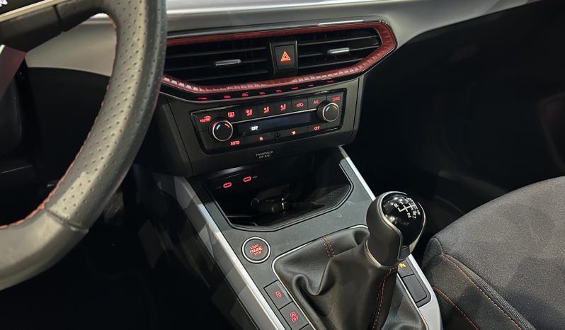 
								Seat Arona FR full									