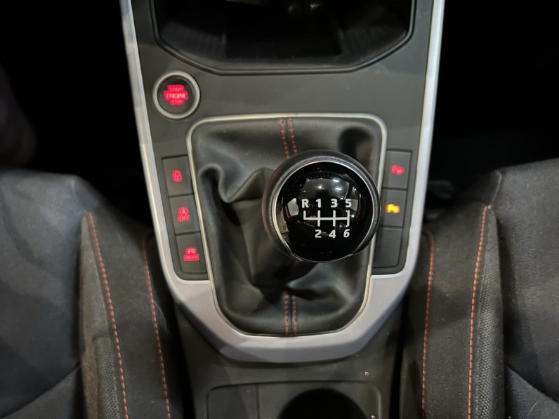 
								Seat Arona FR full									