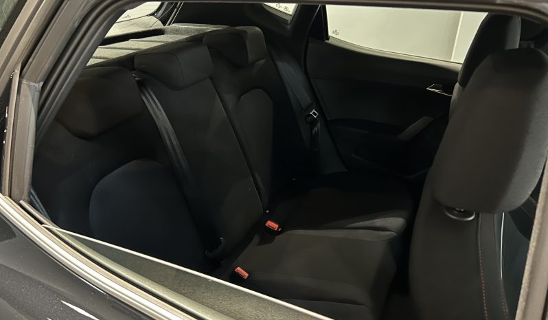
								Seat Arona FR full									