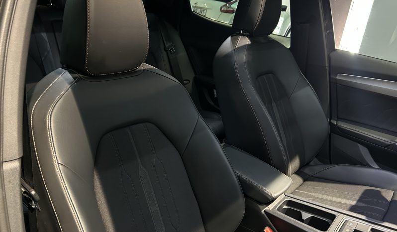 
								Cupra Formentor 1.5 TSI full									