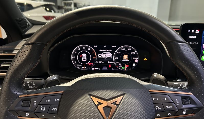 
								Cupra Formentor 1.5 TSI full									