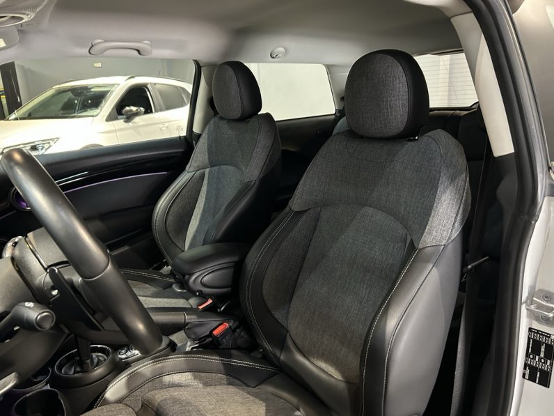 
								Mini Cooper S full									