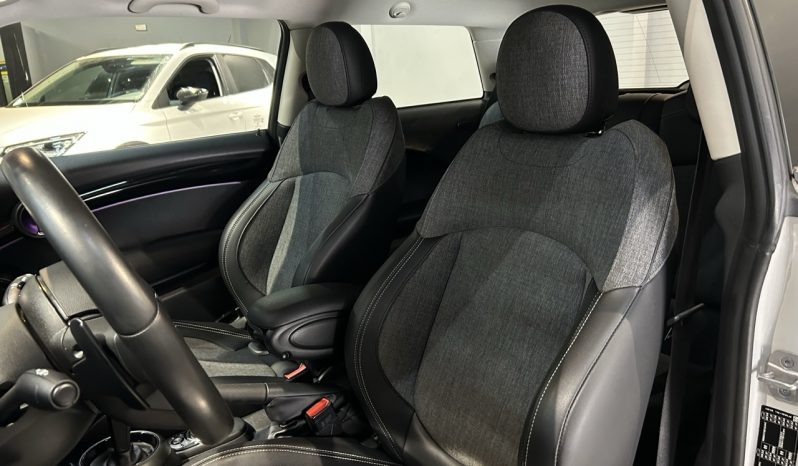 
								Mini Cooper S full									