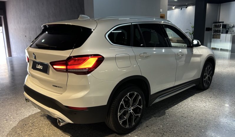 
								BMW X1 20i full									