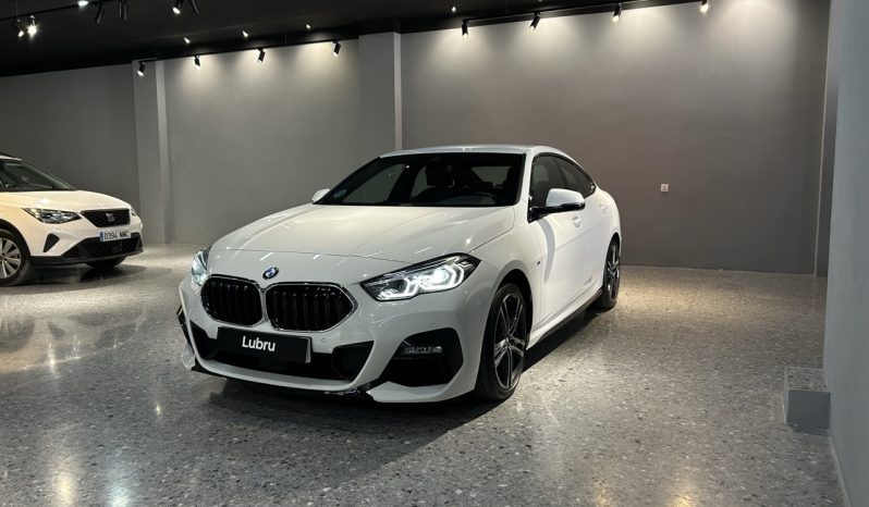 
								BMW Serie 218d full									