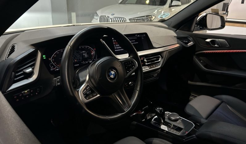 
								BMW Serie 218d full									