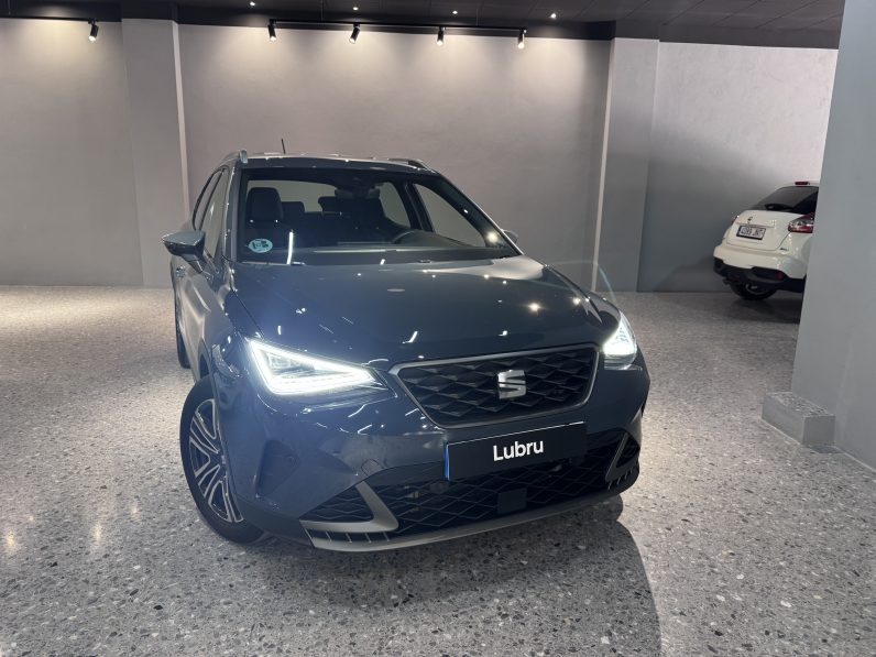 
								Seat Arona FR full									