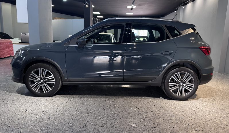 
								Seat Arona FR full									