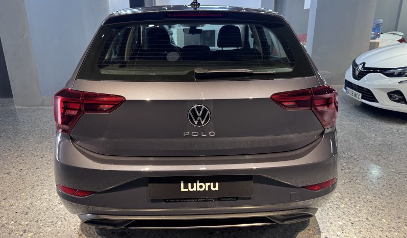 
								Volkswagen Polo Life full									