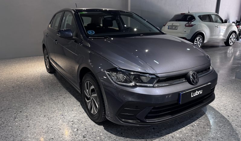 
								Volkswagen Polo Life full									