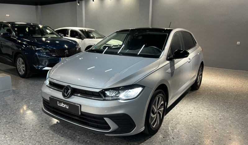 
								Volkswagen Polo Life full									