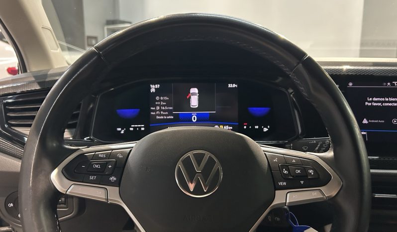 
								Volkswagen Polo full									