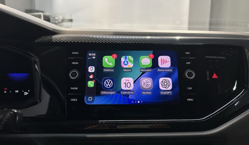 
								Volkswagen Polo full									