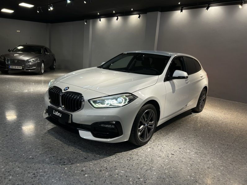 
								BMW Serie 1 116d full									