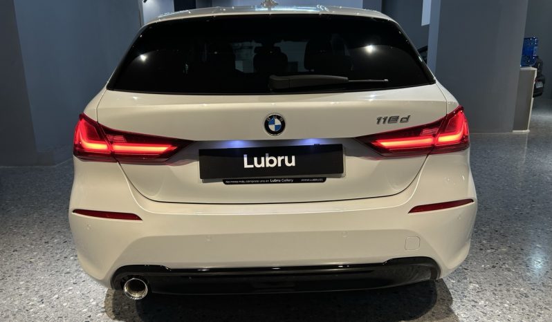 
								BMW Serie 1 116d full									