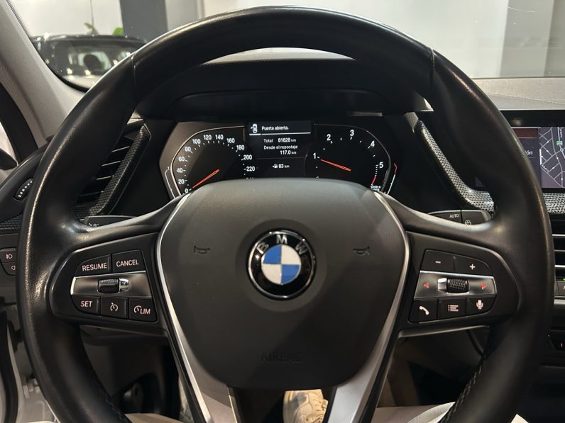 
								BMW Serie 1 116d full									