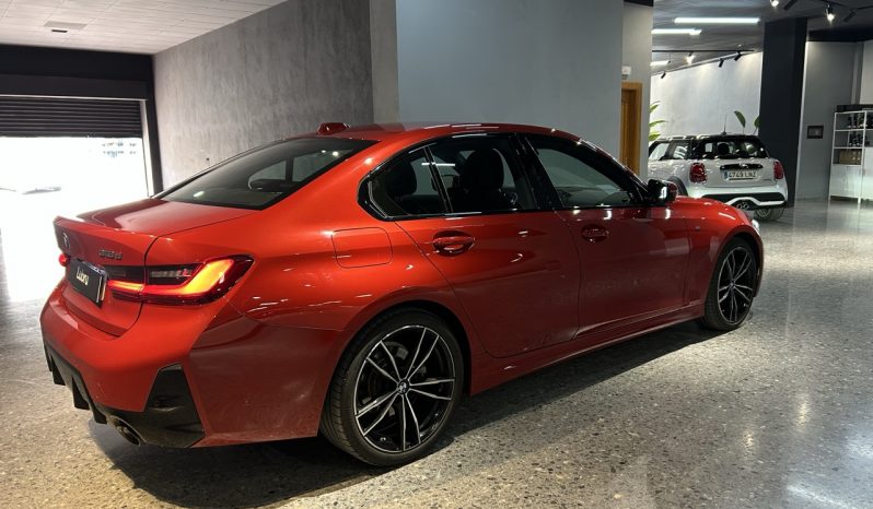 
								BMW Serie 3 318d full									