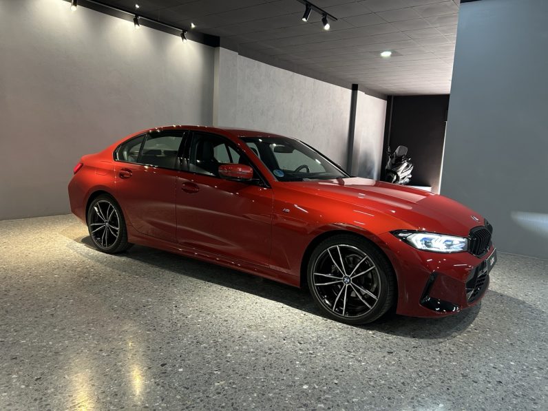 
								BMW Serie 3 318d full									