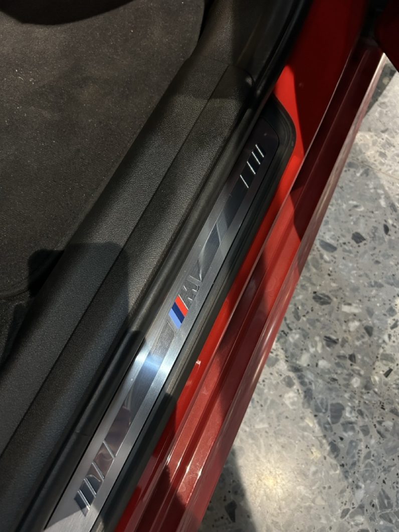 
								BMW Serie 3 318d full									