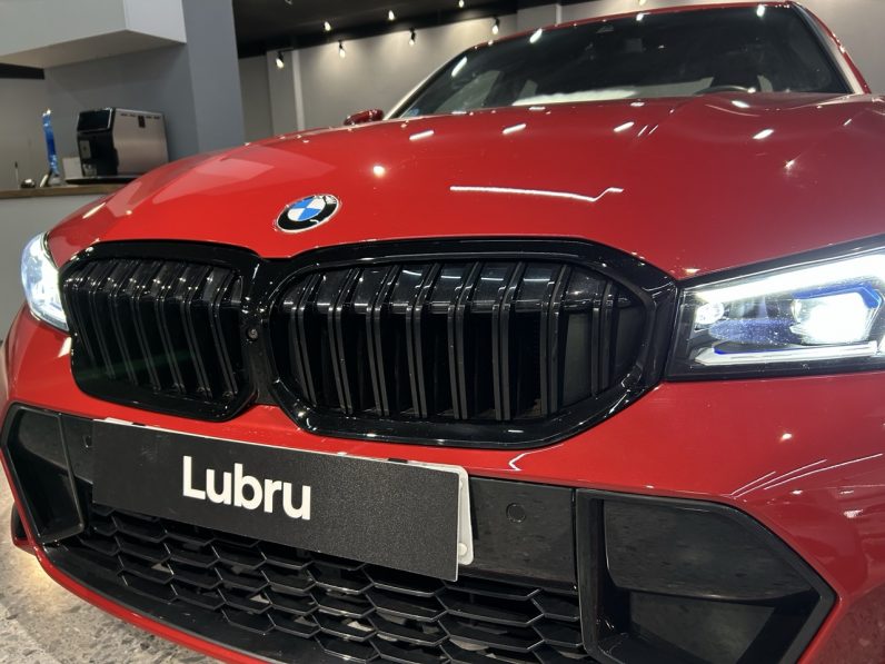 
								BMW Serie 3 318d full									