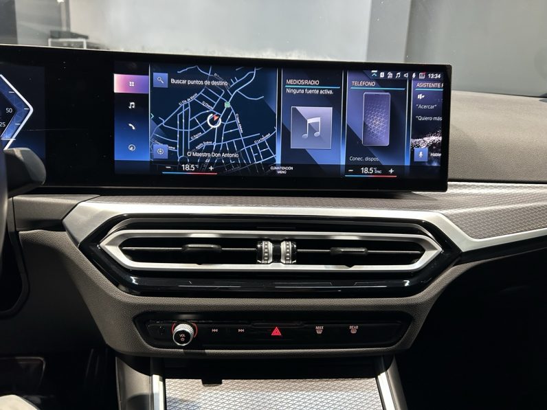 
								BMW Serie 3 318d full									