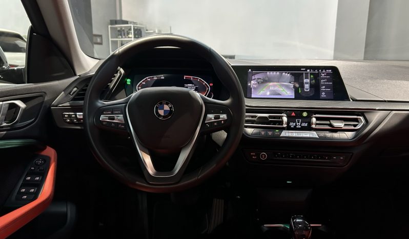 
								BMW Serie 2 220d full									