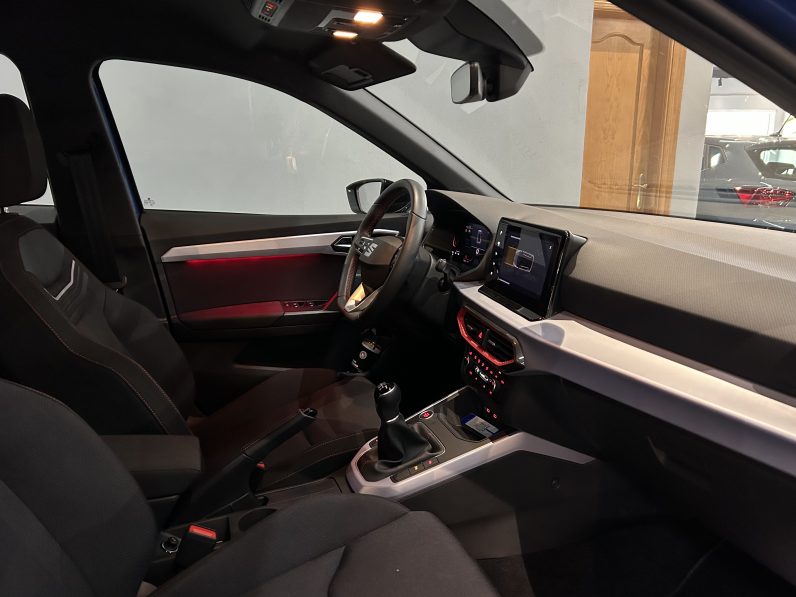 
								Seat Arona FR XM full									
