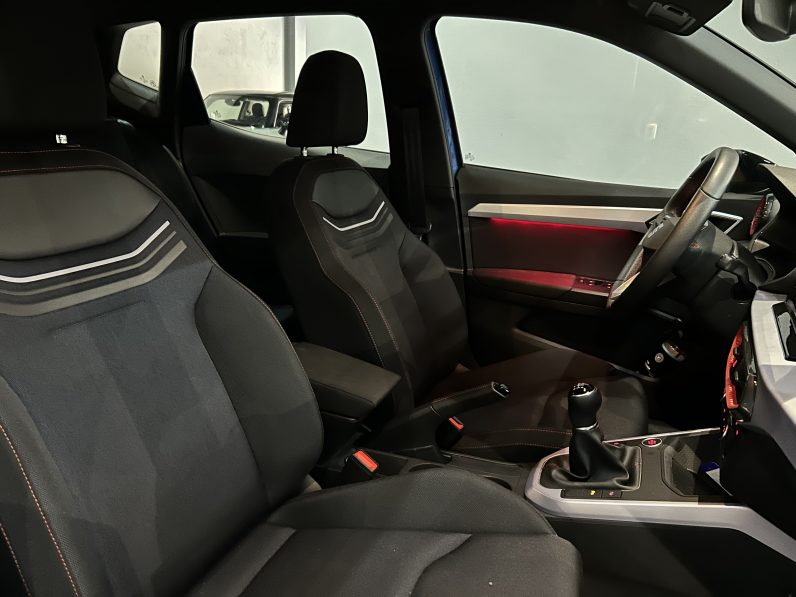 
								Seat Arona FR XM full									