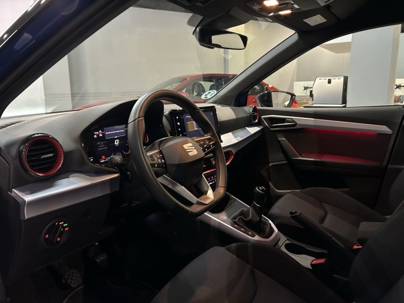 
								Seat Arona FR XM full									