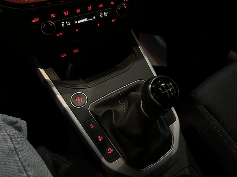 
								Seat Arona FR XM full									