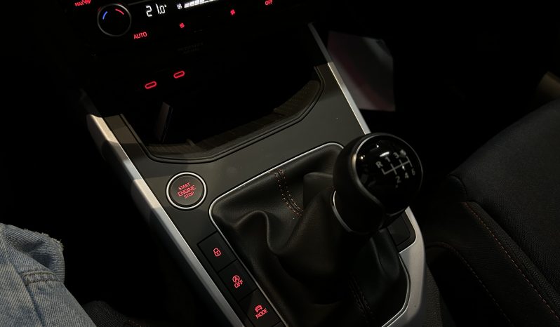 
								Seat Arona FR XM full									