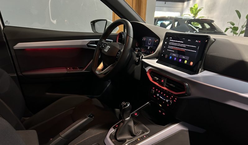 
								Seat Arona FR XM full									