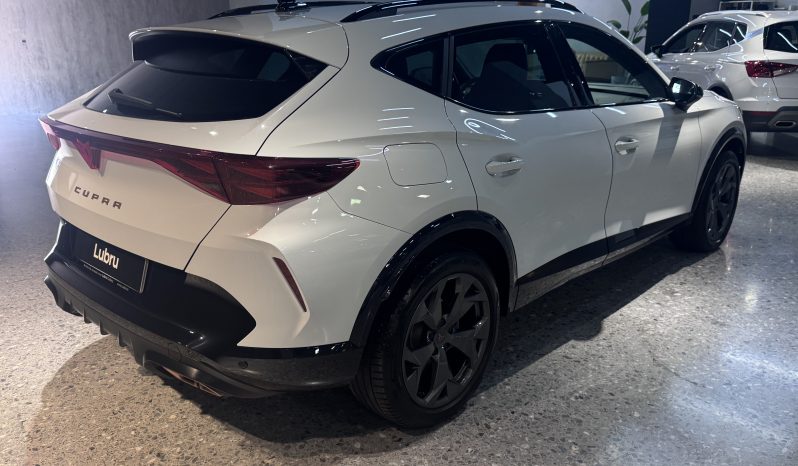 
								Cupra Formentor 1.5 ETSI full									