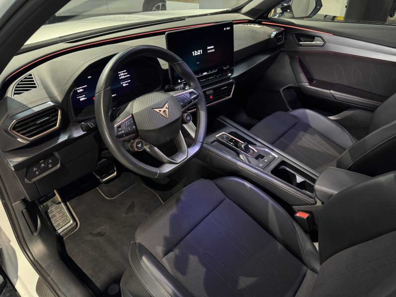 
								Cupra Formentor 1.5 ETSI full									