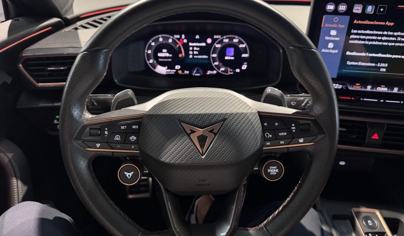
								Cupra Formentor 1.5 E-Hybrid full									