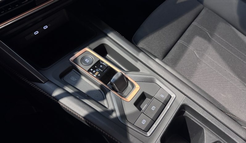 
								Cupra Formentor 1.5 E-Hybrid full									