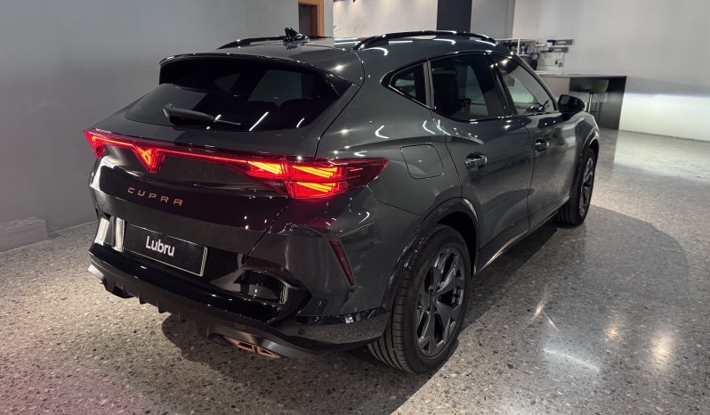 
								Cupra Formentor 1.5 E-Hybrid full									