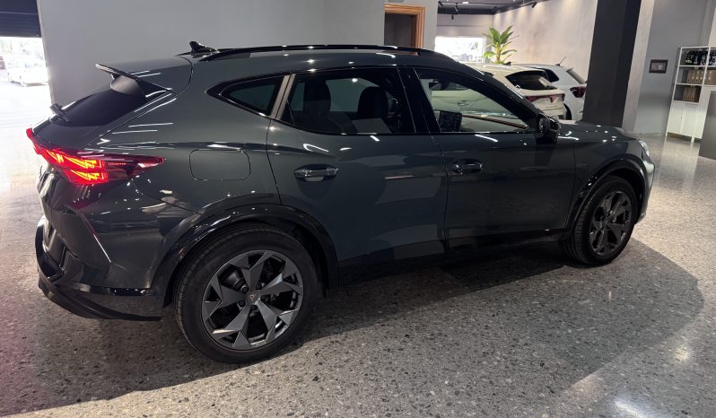 
								Cupra Formentor 1.5 E-Hybrid full									
