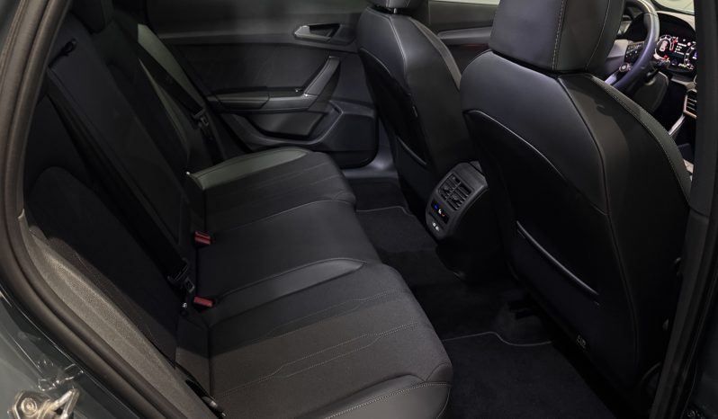 
								Cupra Formentor 1.5 E-Hybrid full									