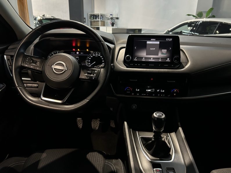 
								Nissan Qashqai full									