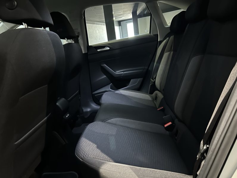 
								Volkswagen Taigo 1.0 TSI full									