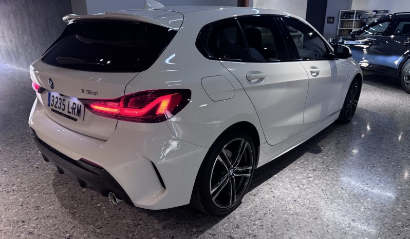 
								BMW Serie 1 118d full									