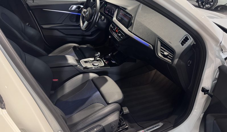 
								BMW Serie 1 118d full									
