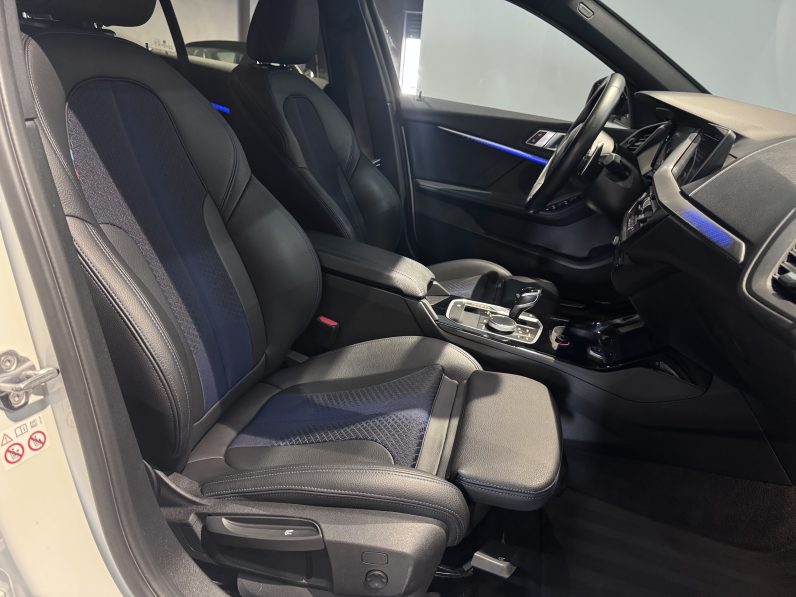 
								BMW Serie 1 118d full									